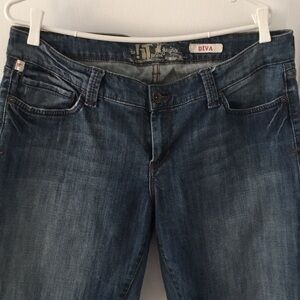 It Jeans faded look